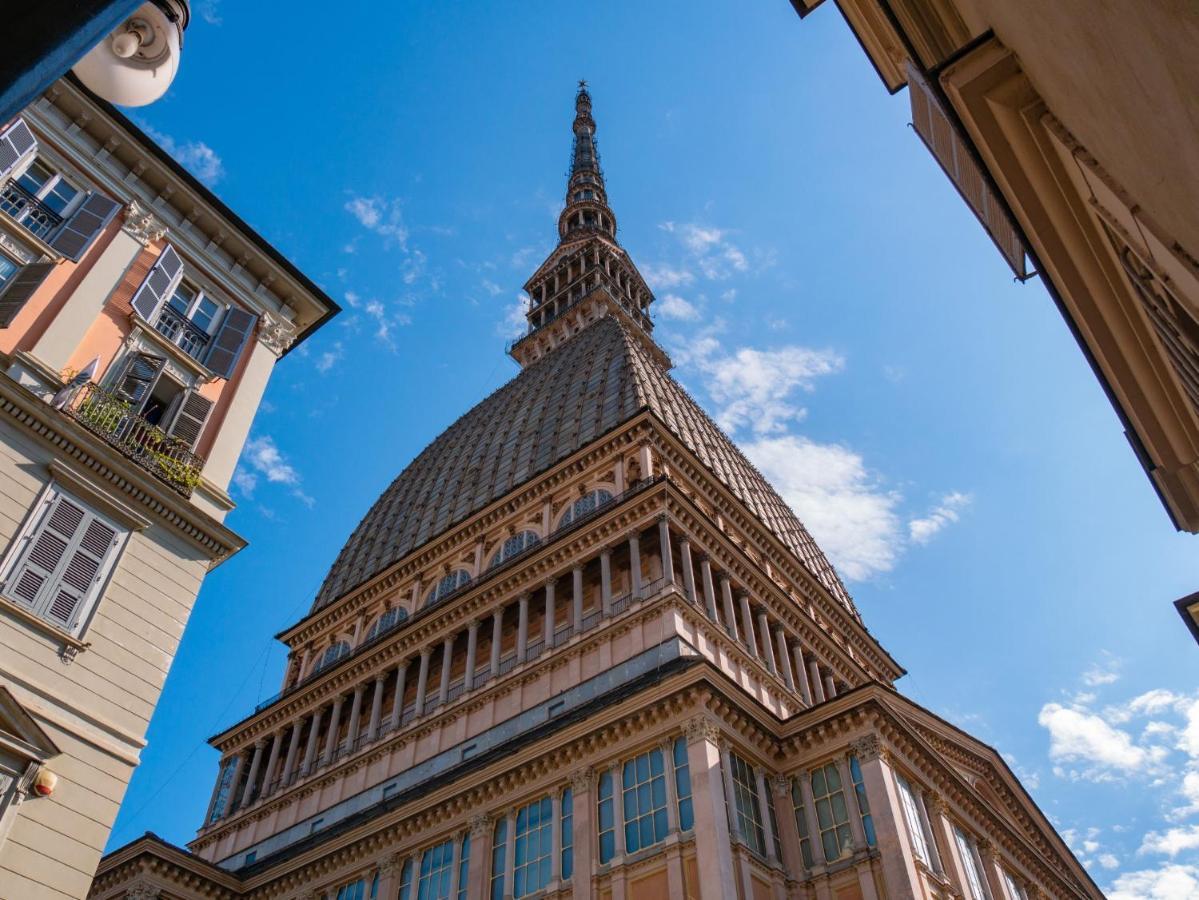 Ampia Mansarda E Terrazzo 10 Minuti Dal Centro Apartman Torino Kültér fotó